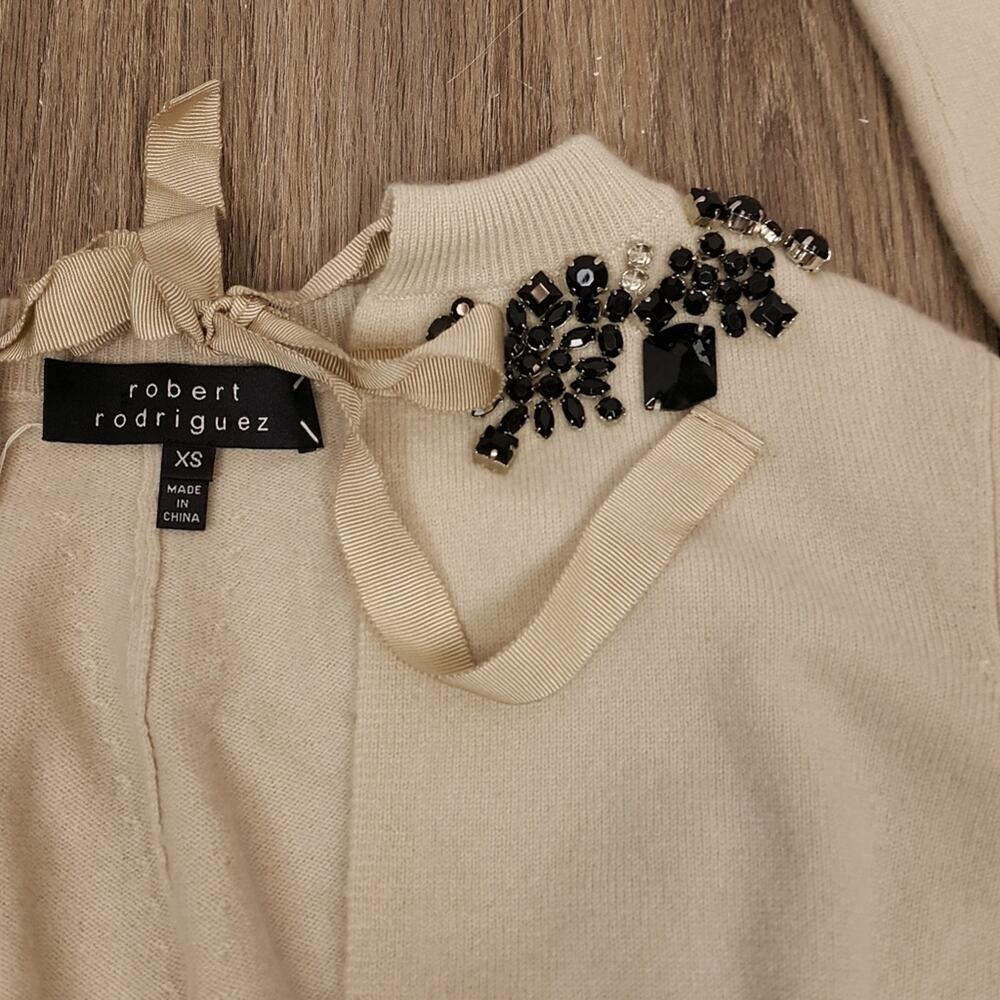 EUC Robert Rodriguez XS cropped sweater throw over,‎ 100% cashmere